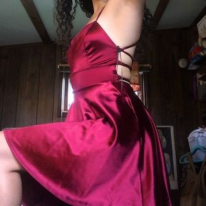 Cute formal wine dress, perfect for homecoming